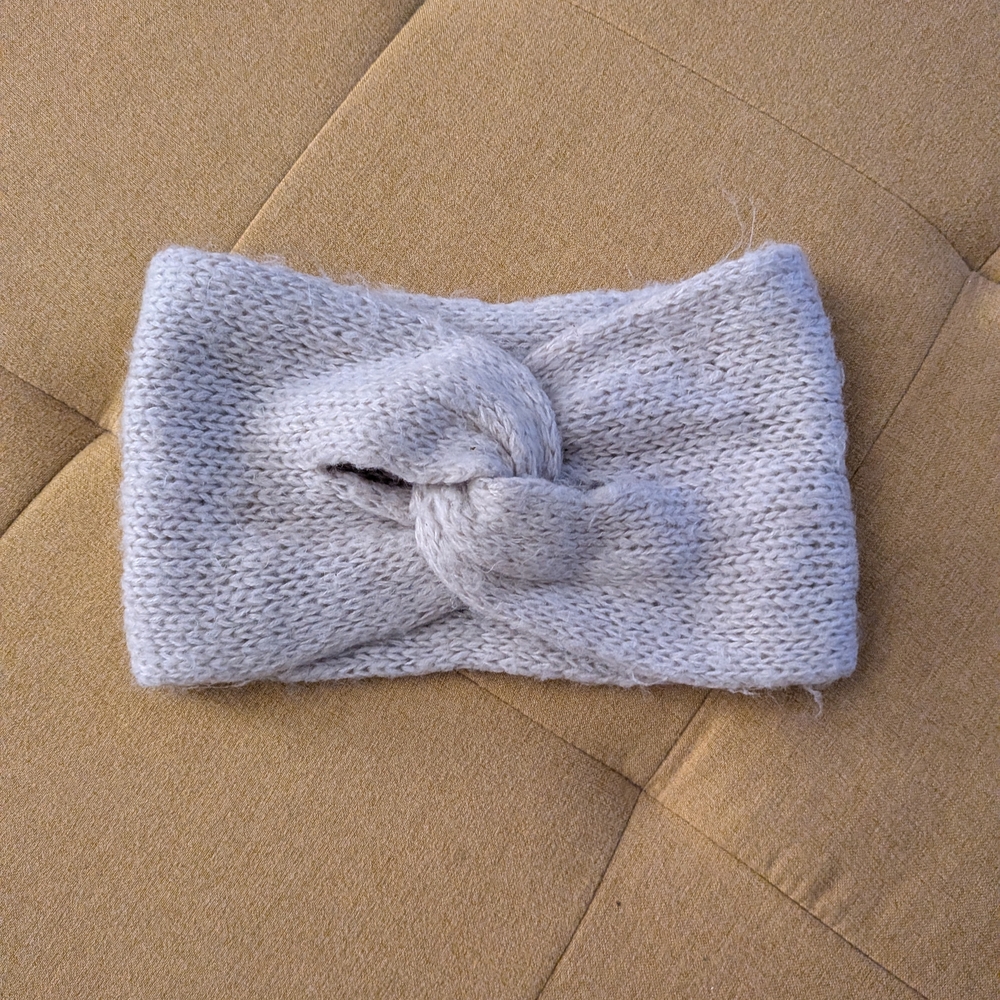 Cozy Gray Knit Headband